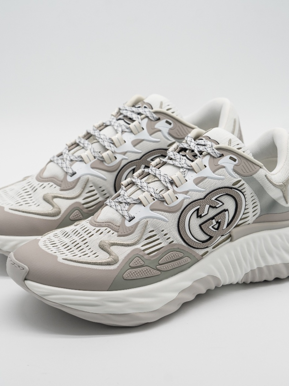 Size 12G 12.5 US Gucci Ripple Sneaker White Grey Mesh Sneakers GG